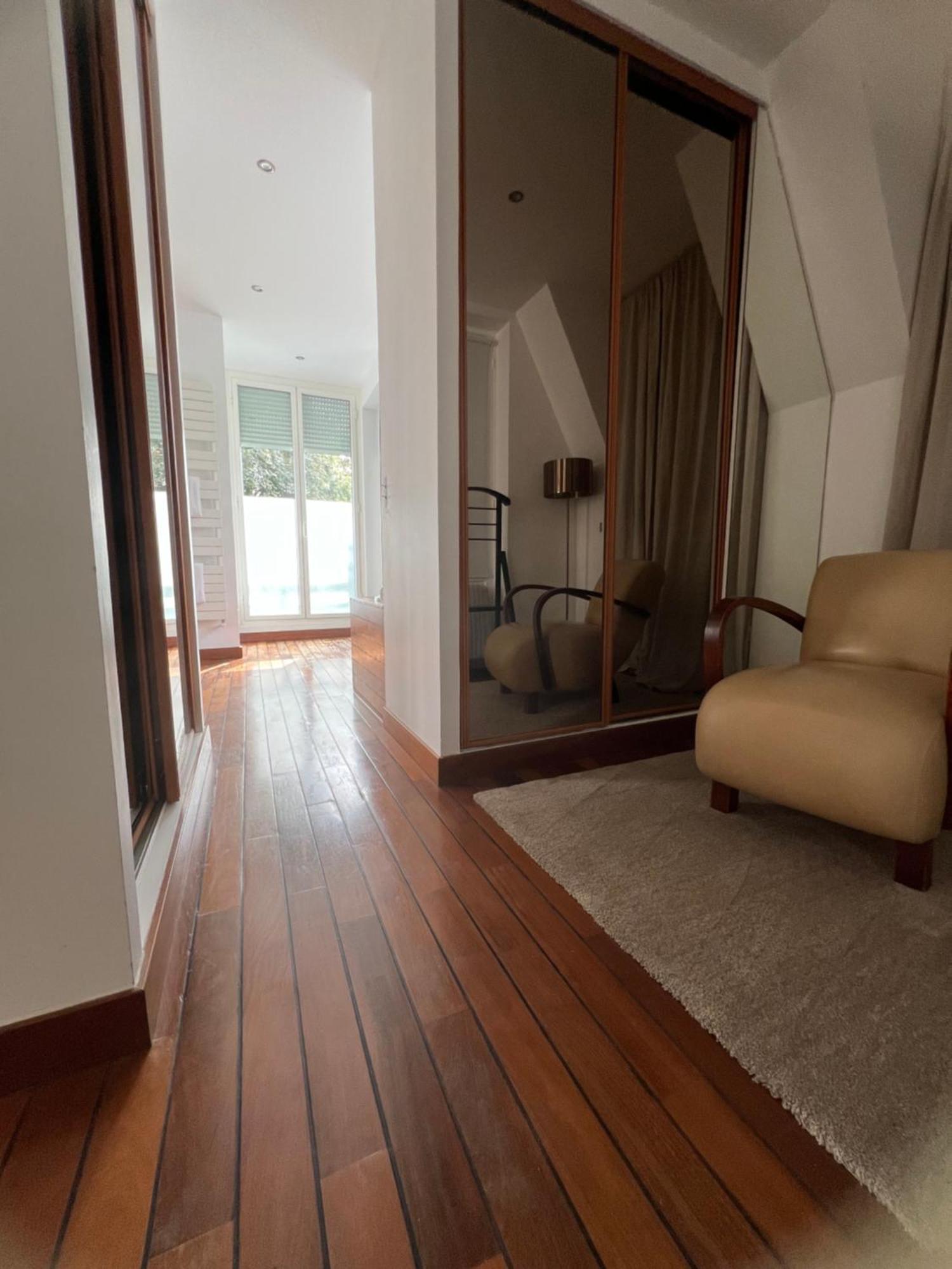 โรงแรมดอแมนเดอลากอร์นิช Rolleboise ภายนอก รูปภาพ